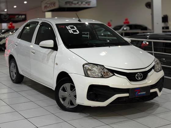 TOYOTA ETIOS 1.5 X SEDAN 16V FLEX 4P MANUAL TOYOTA ETIOS 1.5 X SEDAN 16V FLEX 4P MANUAL